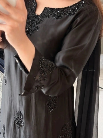🖤 Black Embroidered Elegance